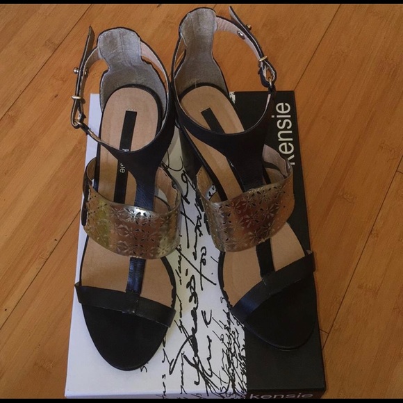 Kenzie Sandals - Picture 3 of 5